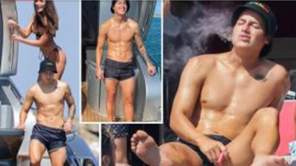 James enfiestado es sorprendido por The Sun