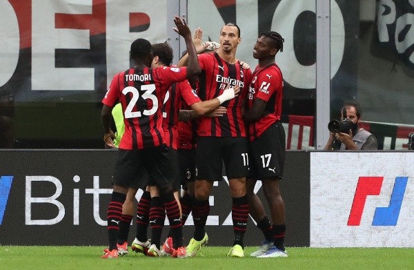 Ibrahimovic marcó gol ante Lazio en su regreso. (Foto: Getty Images)