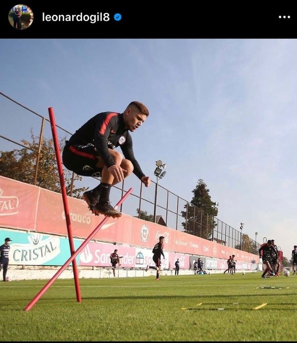 Leonardo Gil fue nominado a la Roja en un microciclo con Martín Lasarte a la cabeza de la selección chilena. Así lo recuerda el propio jugador en sus redes sociales.