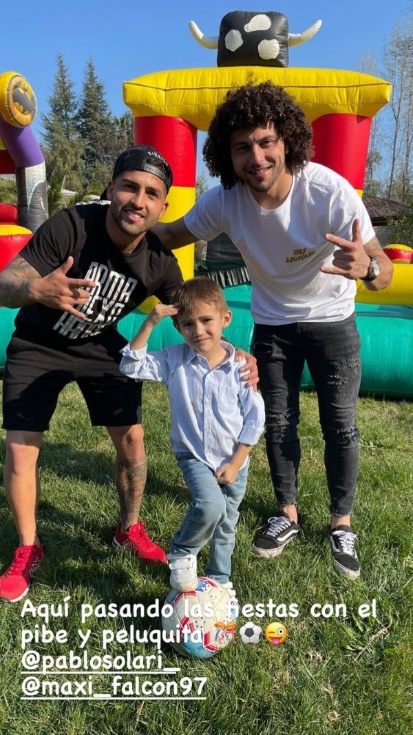 Ignacio Jara y Maximiliano Falcón fueron parte de los festejos albos por Fiestas Patrias