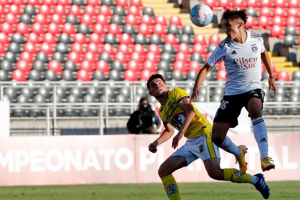 Solari fue clave para que Colo Colo siga en Primera División. Foto: Agencia Uno