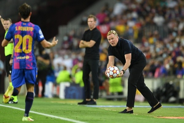 Koeman estaría más fuera que dentro del Barcelona.