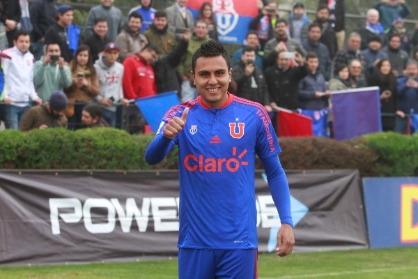 Juan Leiva reconoce que está muy agradecido por como lo trataron en la U, pero aclara que está enfocado 100% en Universidad Católica