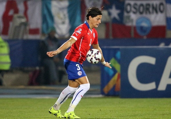 Miiko Albornoz, Suecia (Defensa). Foto: Agencia Uno