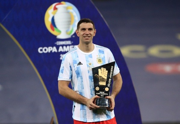 Emiliano Martínez fue elegido como el mejor portero de la Copa América. (Foto: Getty Images)