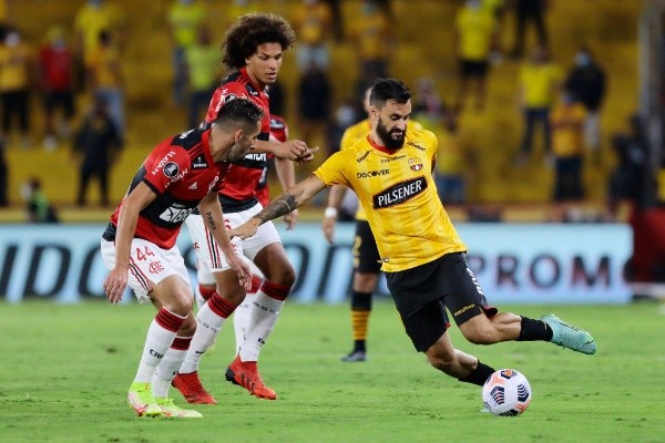 El Huaso Isla en la revancha de Flamengo contra Barcelona en Copa Libertadores.