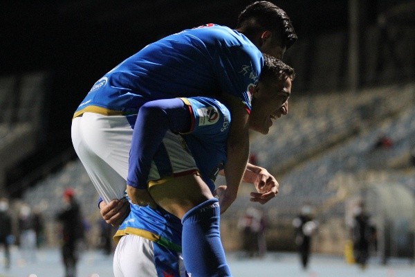 Audax Italiano se puso a la par de Universidad Católica tras su victoria. (Foto: Agencia Uno)