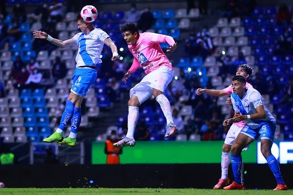 Pablo Parra fue titular en la derrota del Puebla