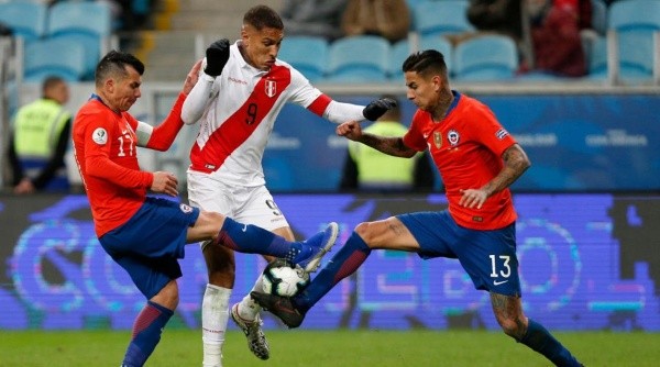Los ex seleccionados peruanos se olvidan de Paolo Guerrero y prefieren a Gianluca Lapadula (Getty Images)