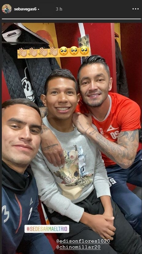 El “Oreja” Flores en compañía de Rodrigo Millar y Sebastián Vegas