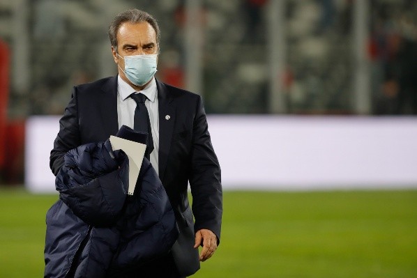 Martín Lasarte debe preparar cuatro partidos que quedan en 2021 y la misma cantidad el próximo año, hasta en pleno verano.