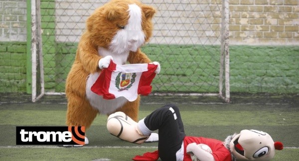 Cuycito le celebró con todo su triunfo a Condorito. Foto: Trome