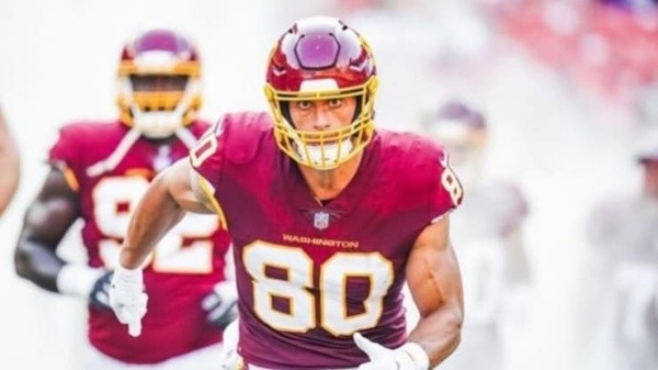 El chileno ya alista su debut oficial en la NFL. (Foto: Twitter Washington).