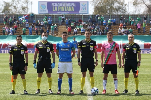 Audax Italiano y Palestino jugaron por la fecha 25 del Campeonato Nacional en el estadio Municipal de La Pintana.
