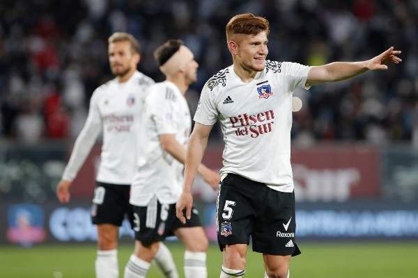 Leo Gil vuelve a convertir de penal con la camiseta de Colo Colo