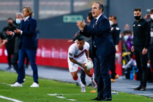 Ante Paraguay y Venezuela, Martín Lasarte no solo se juega el puesto sino también el futuro de Chile rumbo a Qatar 2022. Foto: Agencia Uno