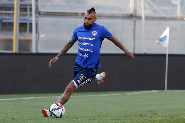 Arturo Vidal será la gran novedad de la selección chilena ante Paraguay. Foto: ANFP