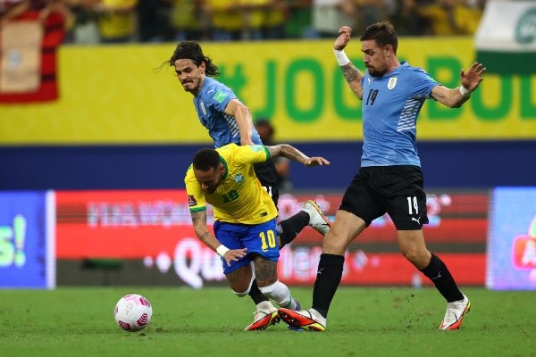 Uruguay perdió contra Argentina y Brasil: alertan posible salida de Tábarez en la Celeste.