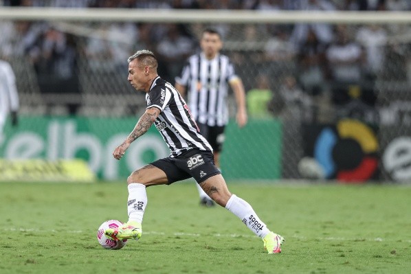 Vargas ingresó desde el banco en la victoria de Atlético Mineiro en la semifinal de Copa de Brasil.