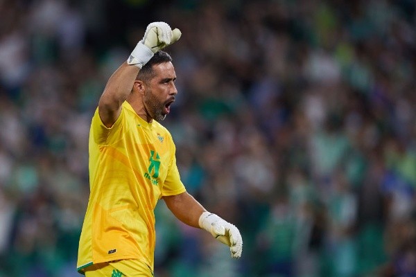 Bravo fue figura del Real Betis en la Europa League y lo calificaron con un 10. (Foto: Getty Images)