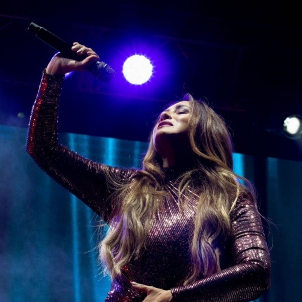 Myriam Hernández en uno de sus shows en Nueva Jersey, Estados Unidos.