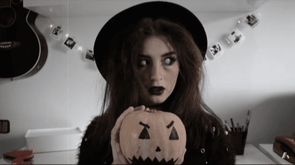 Canal Youtube: isluciaferrero