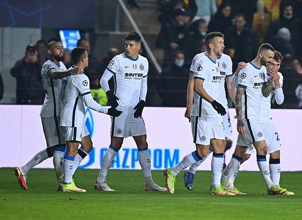 Vidal y Alexis, figuras del Inter en Champions League.