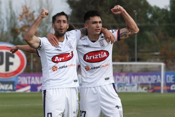 Gonzalo Sosa anotó dos goles en la victoria por 2-1 de Melipilla sobre Cobresal