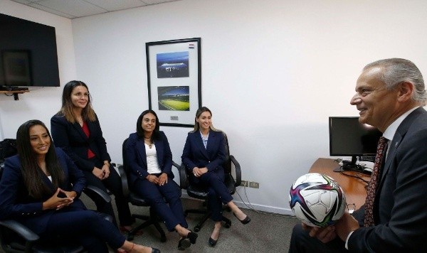 Este jueves debutan las juezas chilenas en la Copa Libertadores Femenina (ANFP)