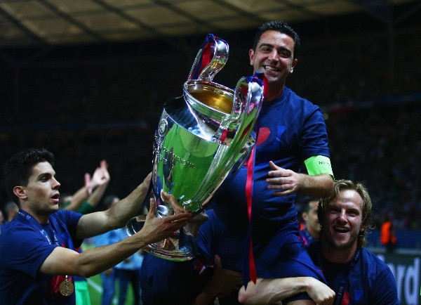 Xavi Hernández está a solo detalles de volver al Barcelona. El ex volante se reencontraría con el equipo de sus amores, al que dejó en 2015, ahora como entrenador. Foto: Getty Images