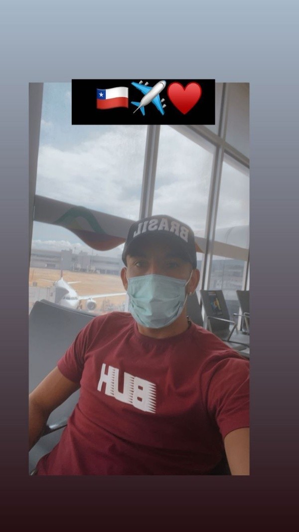 Esta es la fotografía que subió en sus redes sociales Mauricio Isla