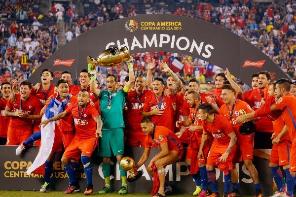 Chile fue campeón de la Copa América 2016 con un Bravo soberbio y Eduardo Vargas bigoleador.