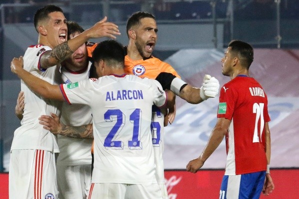 Enzo Roco estuvo todo el compromiso ante Paraguay en Asunción donde quedó suspendido por tarjetas amarillas