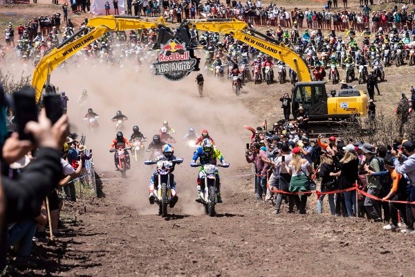 Wade Young, con un tiempo de 01:36:16, se impuso como el mejor de los competidores.