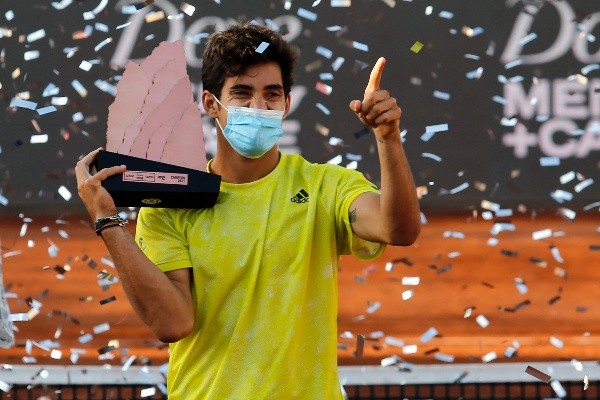 Cristian Garin llegará al ATP 250 de Santiago 2022 a defender su título obtenido tras vencer a Facundo Bagnis en la final de 2021. (Foto: 
   Getty Images)