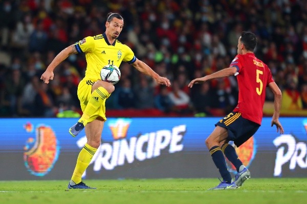 Zlatan Ibrahimovic y la selección de Suecia deben ir al repechaje. (Foto: Getty Images)