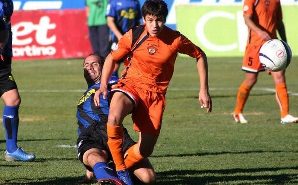 El M’gladbach reveló que quiso quitarle Alexis Sánchez al Udinese cuando todavía jugada en Cobreloa. (Foto: archivo)