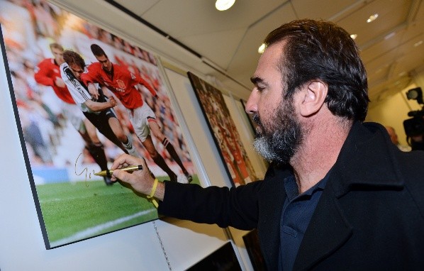 Cantona se anuncia como entrenador del Manchester United