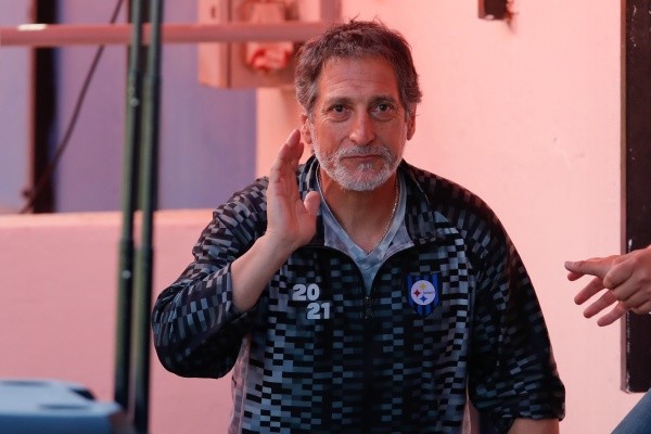Mario Salas ha logrado levantar al equipo de Huachipato pero se puede quedar corto de torneo