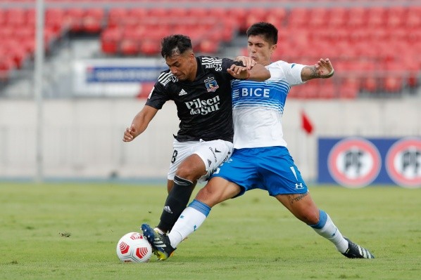 Colo Colo sueña con jugar una final contra la Católica. Foto: Agencia Uno.