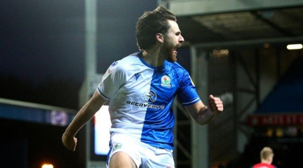 Ben Brereton Díaz anotó otra vez y llegóa 17 goles en la Championship. El chileno-inglés está en llamas. Foto: Blackburn Rovers