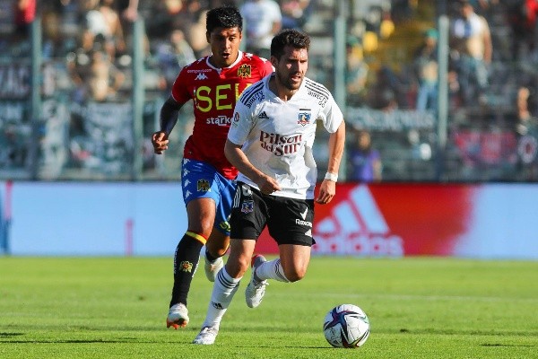 César Fuentes renovó por un año más con Colo Colo. Foto: Agencia Uno
