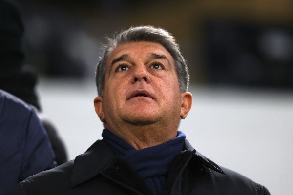 Joan Laporta confía en poder hacer fichajes en enero. (Foto: Getty Images)