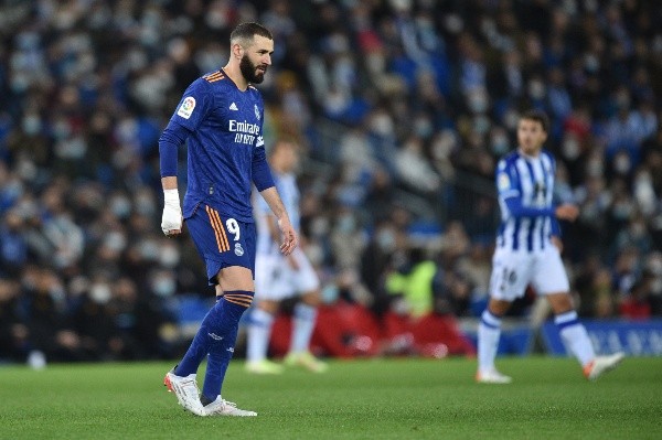 Karim Benzema se marchó lesionado frente a Real Sociedad. (Foto: Getty Images)