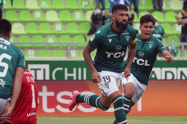 Ronnie Fernández es uno de los jugadores que está listo en Colo Colo