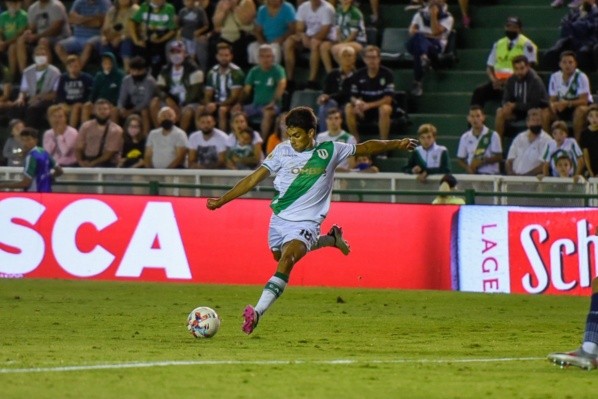 En un aburrido partido Banfield y Arsenal no se hicieron daño