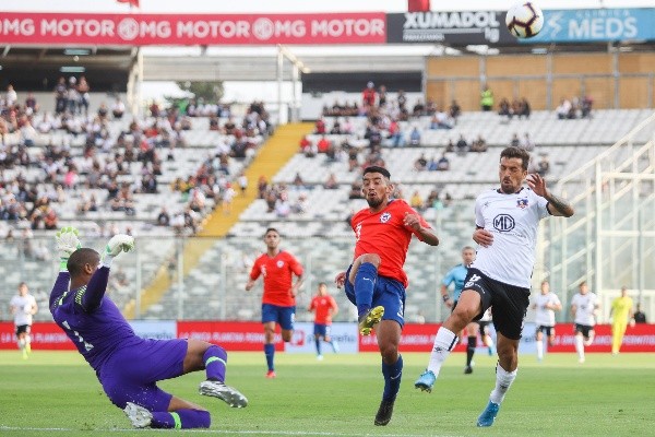 Colo Colo masculino jugó ante la Sub 20 de Chile en la Noche Alba 2020. Foto: Agencia Uno.
