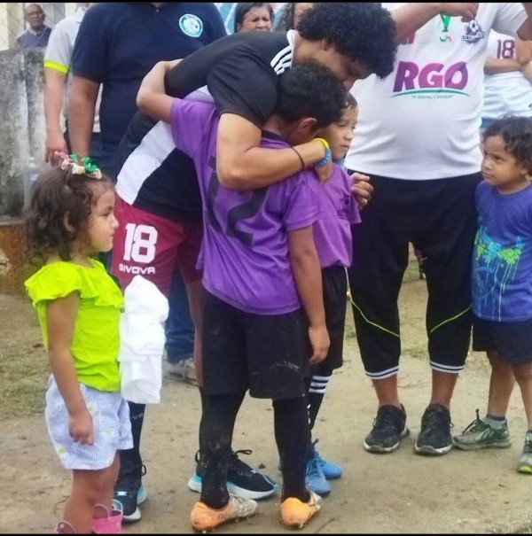 Eduard Bello es un ejemplo para los pequeños en Venezuela