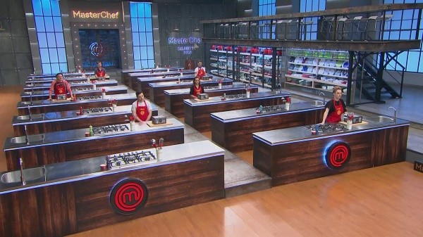 ¿Quién fue el eliminado de Masterchef Celebrity?(1)