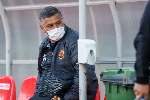 Ronald Fuentes dejó su puesto en Rangers de Talca y es el nuevo técnico de Audax Italiano. Foto: Agencia Uno